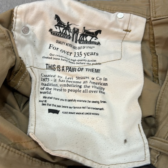 Levi's 511 Slim Khaki Vintage Shorts 90's w. Dark Brown Leather Label Patch 33 - Picture 6 of 7